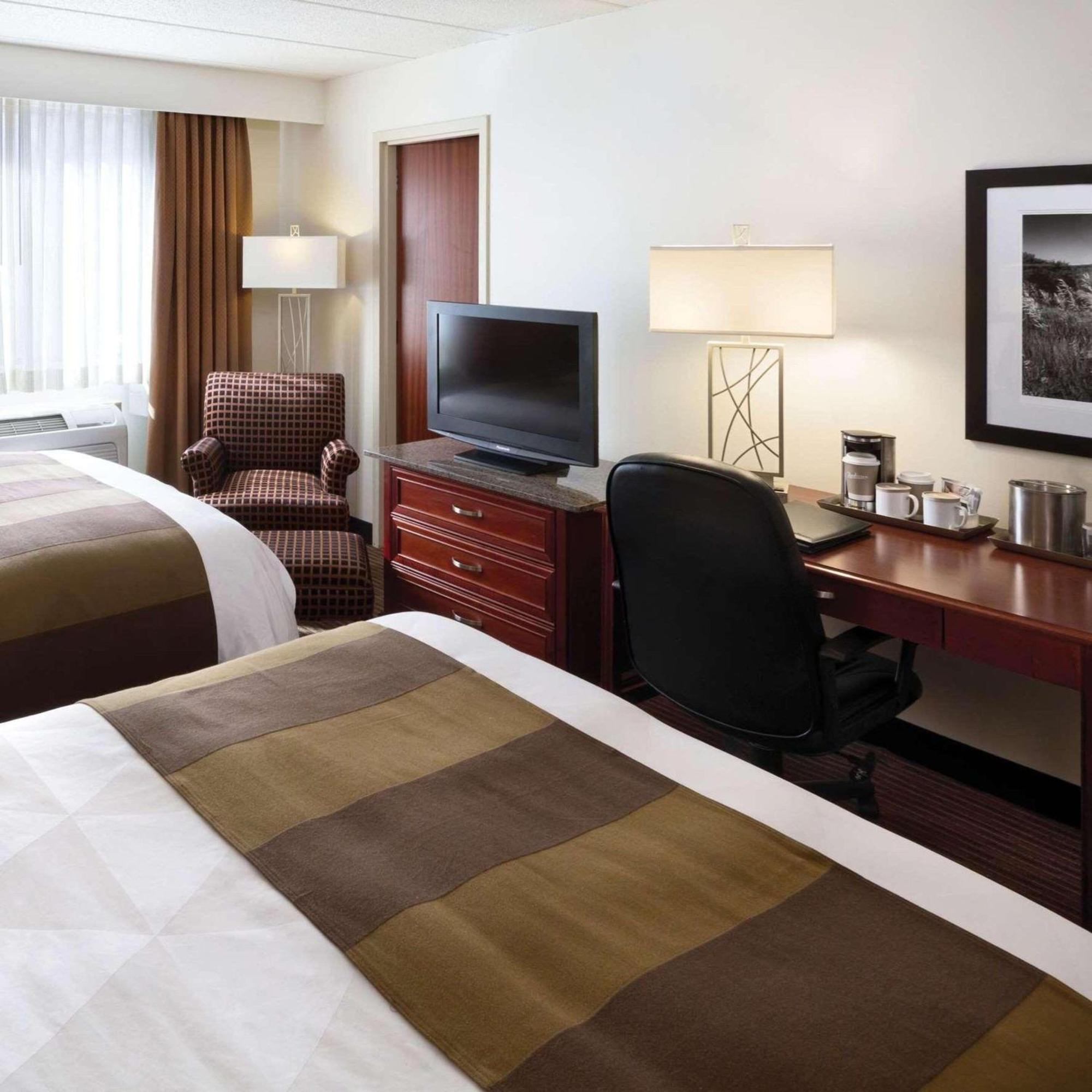 Radisson Hotel Bismarck Esterno foto