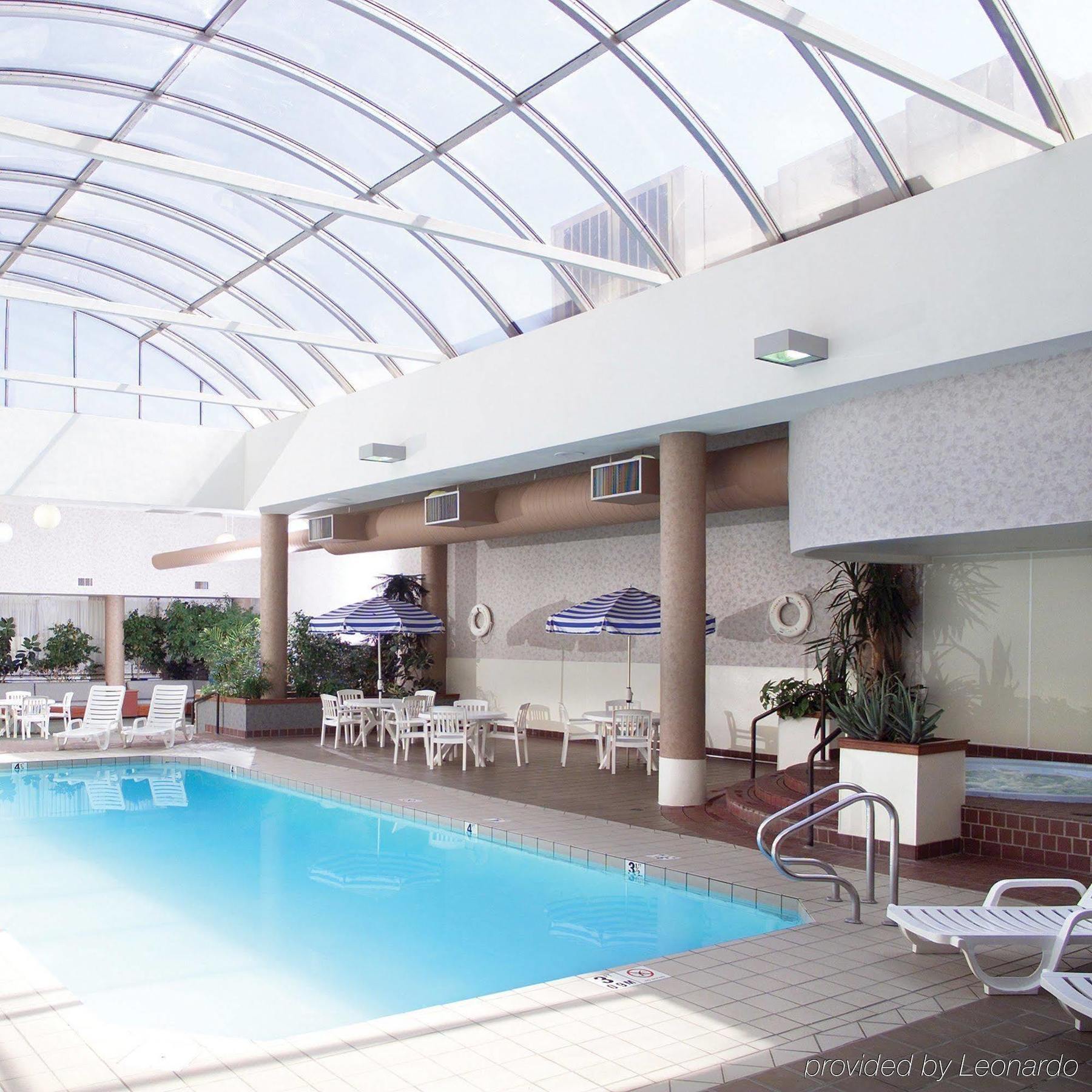 Radisson Hotel Bismarck Servizi foto