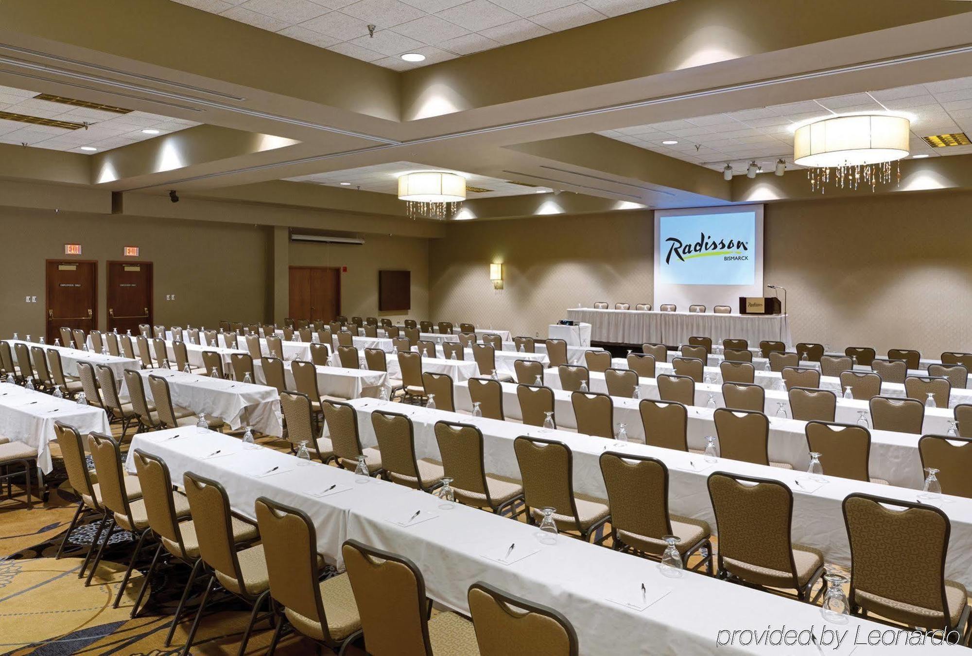 Radisson Hotel Bismarck Affari foto